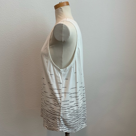 Alternative Apparel tank top (size M) - Picture 2 of 4